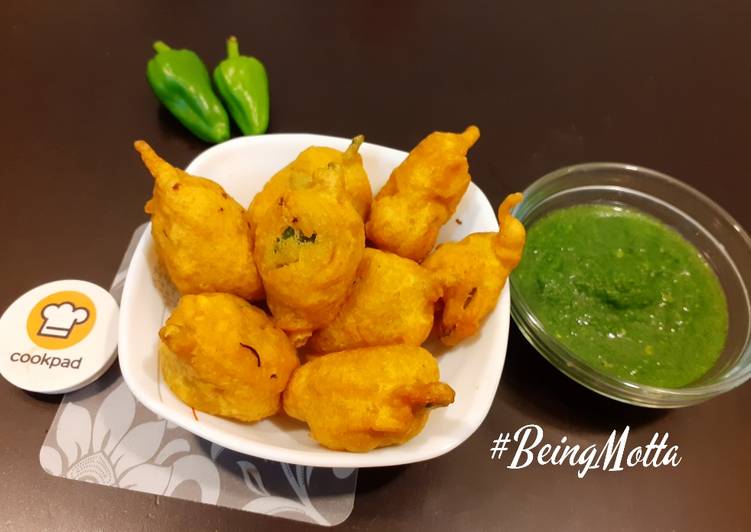 Recipe of Quick Green Chilli Pakoras