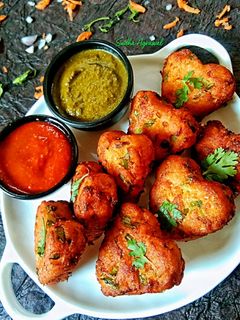 ब्रेड वेज़ी कटलेट (bread veggie cutlet recipe in hindi) रेसिपी मुख्य फोटो
