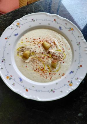 Una foto de Crema Blanca
