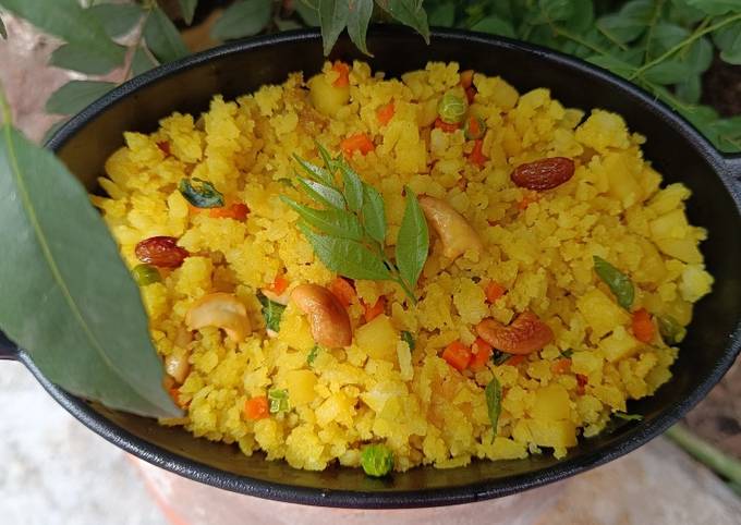 Chirer Polao (Bengali Style Poha) Recipe By Poulome Pandey - Cookpad