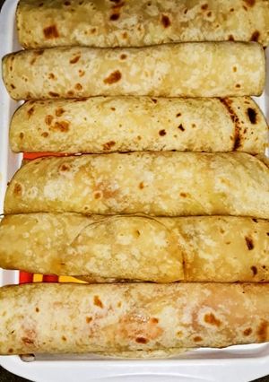 A picture of Kabab roll.