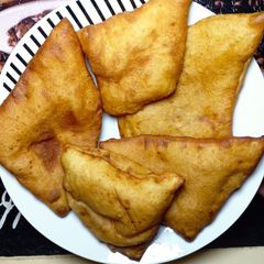Mandazi A picture of Mandazi.