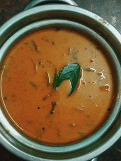 பரோட்டா எம்டி சால்னா(parotta empty salna recipe in tamil) செய்முறை முக்கிய புகைப்படம்