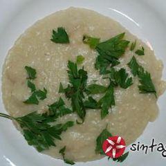 A picture of Trahanas with prawns.