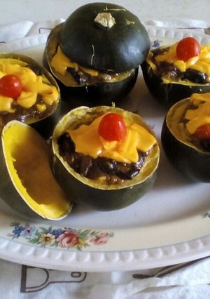 A picture of Stuffed Gem Squashes.