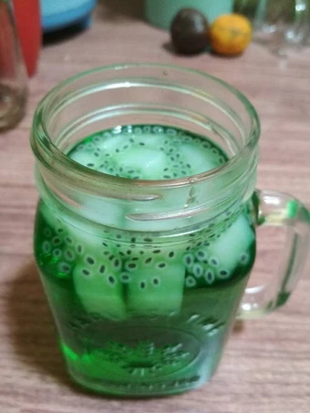 Langkah Mudah untuk Membuat Resep Es pandan Homemade yang Lezat Sekali Anti Ribet, Uenak Banget