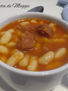 Una foto de Judías blancas con chorizo
