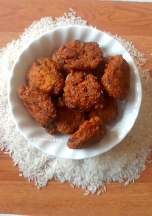 A picture of Chawal ki Pakodi / Rice Fitters (with Leftover rice).