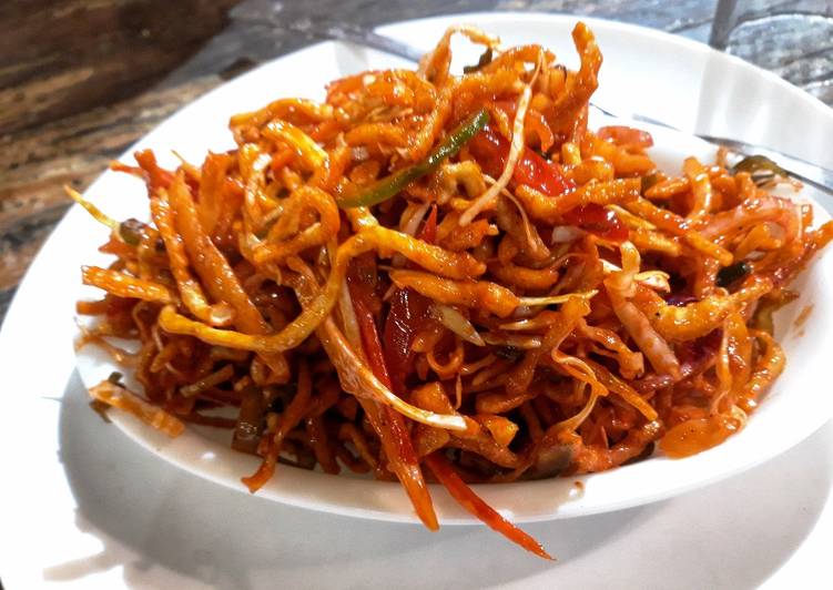 Crispy Chinese Bhel Recipe By P Poonam Cookpad