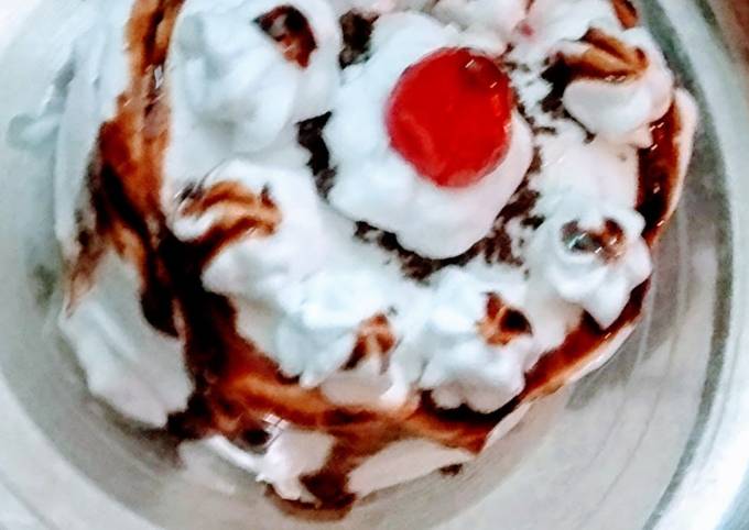 Recipe of Favorite Mini Delight cake Eggless bakeless 🎂🍰🍧