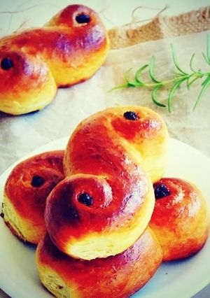 Une photo de Petites brioches de noël au safran