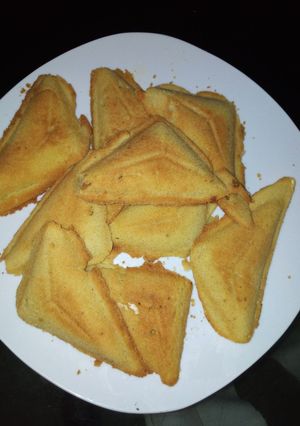 A picture of Toasted cake.