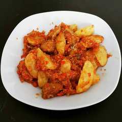 รูปของ Ikan asin sambel gledek