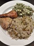 Arroz de Guandú, Pollo al Horno y Ensalada de Habichuelas