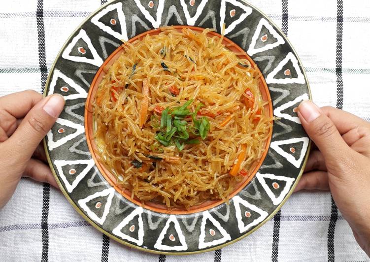 Japchae (Bihun ala Korea)
