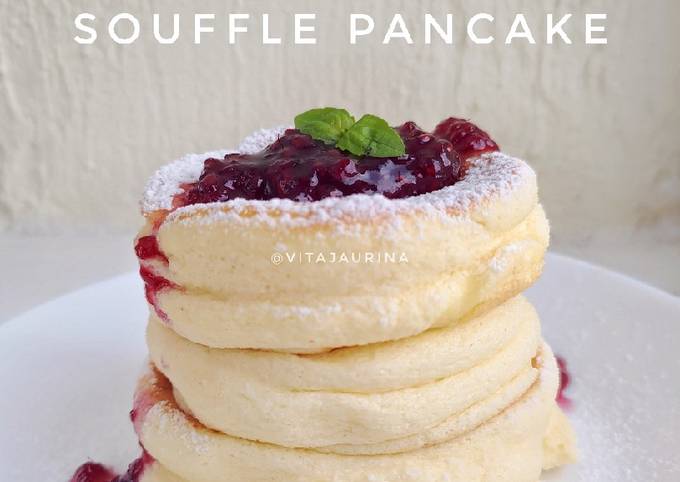 Cara bikin Souffle Pancakes, FLUFFY! (Tanpa cetakan) Cara bikin Souffle Pancakes, FLUFFY! (Tanpa cetakan)