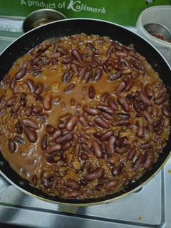 ராஜ்மா கறி (Rajma curry recipe in tamil) செய்முறை முக்கிய புகைப்படம்
