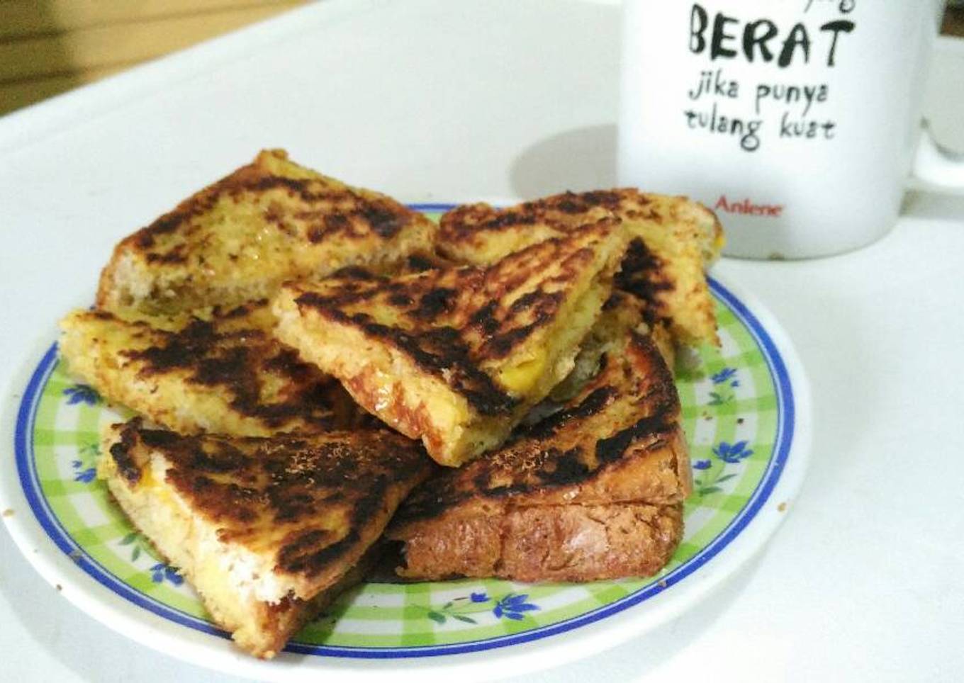 Orange-flavored Cheese French Toast with Honey & Cinnamon Drizzle