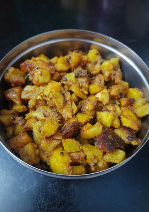 A picture of Spicy Potato Fry.