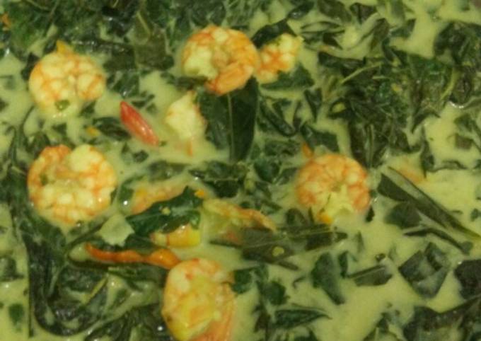 Gulai daun singkong+udang