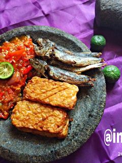 Foto resep Ikan Asin dan Tempe Sambel Limo
