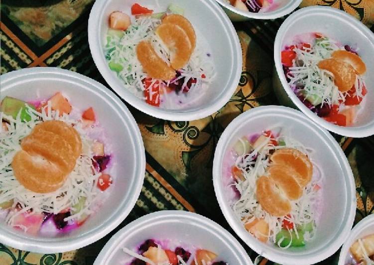  Resep  Salad  Buah  Yogurt  Cimory  oleh Dena Novia Cookpad