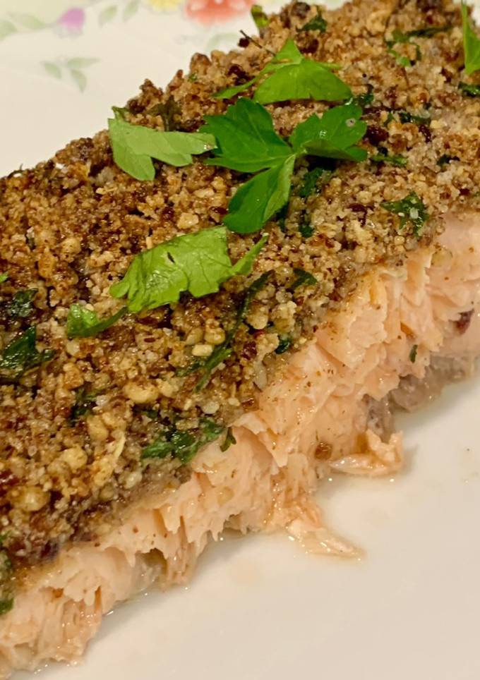 Una foto de Salmón con costra especial