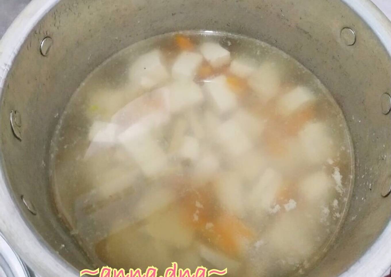 Sup ayam tahu (Mpasi 1y+)