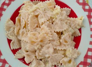 Foto di Farfalle con verza e Philadelphia light