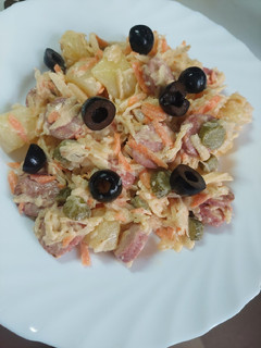 Una foto de Ensalada Alemana con chucrut