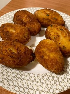 Una foto de Croquetas de pavo y queso