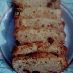 A picture of Date and Almond Cake.