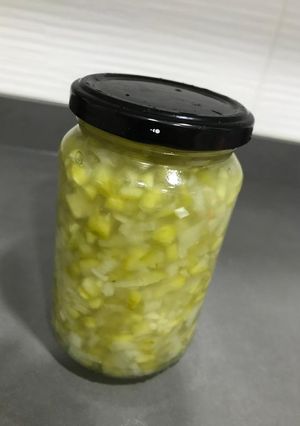 Una foto de Relish de pepinillos, increíble salsa 🍔🥓🥩