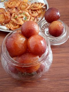 A picture of Paneer Gulab Jamun.