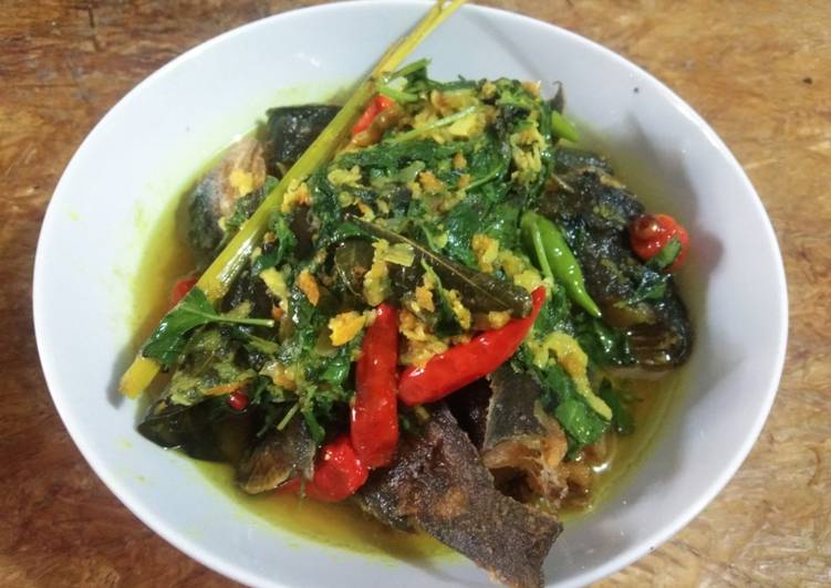 Lele Goreng Bumbu Kuning