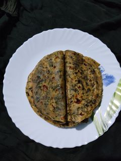 মেথি পরাঠা (Methi paratha recipe in Bengali) রেসিপির প্রধান ছবি