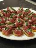 Carpaccio de carne na torrada