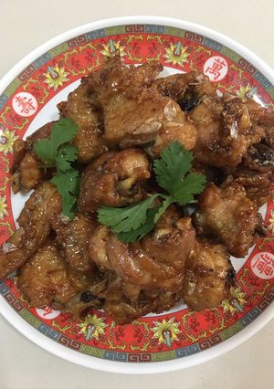 รูปของ “ไก่เคลือบ”เฮงเฮงเฮง