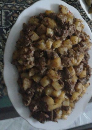 صورة لوصفة كبدة دجاج مع البطاطا (البطاطس)