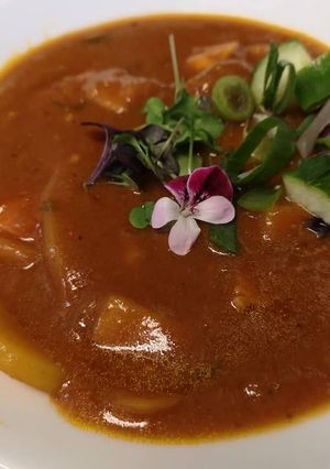 A picture of Japanese curry chicken (kare).