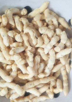 ભાવનગરી ગાંઠિયા સોડા વગર (Bhavnagri Gathiya without Soda Recipe In Gujarati) રેસીપી મુખ્ય ફોટો