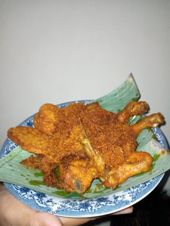 Foto resep Ayam Goreng Serundeng Serai