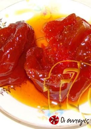 A picture of Domataki spoon sweet.