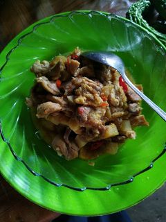 Foto resep Oseng ayam suwir pedas manis