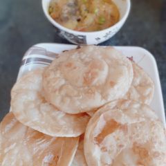 A picture of Bengali style Luchi.