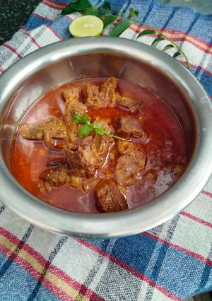 A picture of Mutton curry.