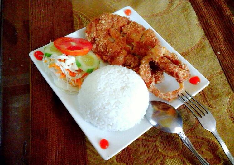 Nasi ayam katsu + onion ring