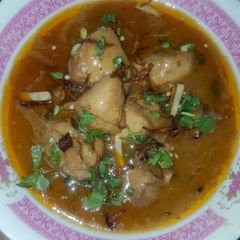A picture of Chicken nihari.