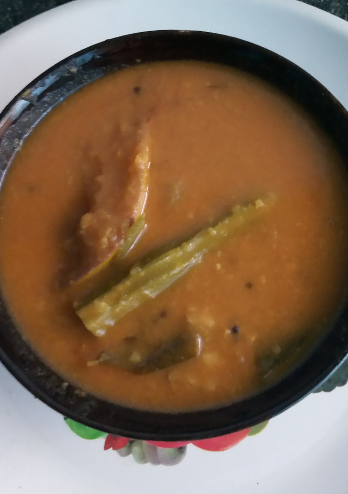 மாங்காய் முருங்கைக்காய் சாம்பார் செய்முறை முக்கிய புகைப்படம்
