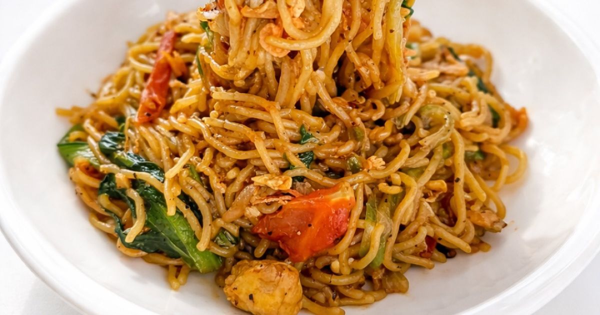 Mie Goreng Tomat Simple ala Medan